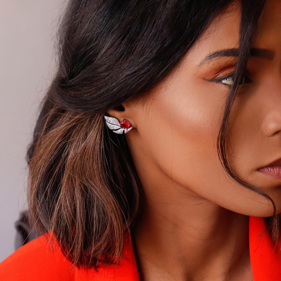 Brinco EarCuff Asa Rubi