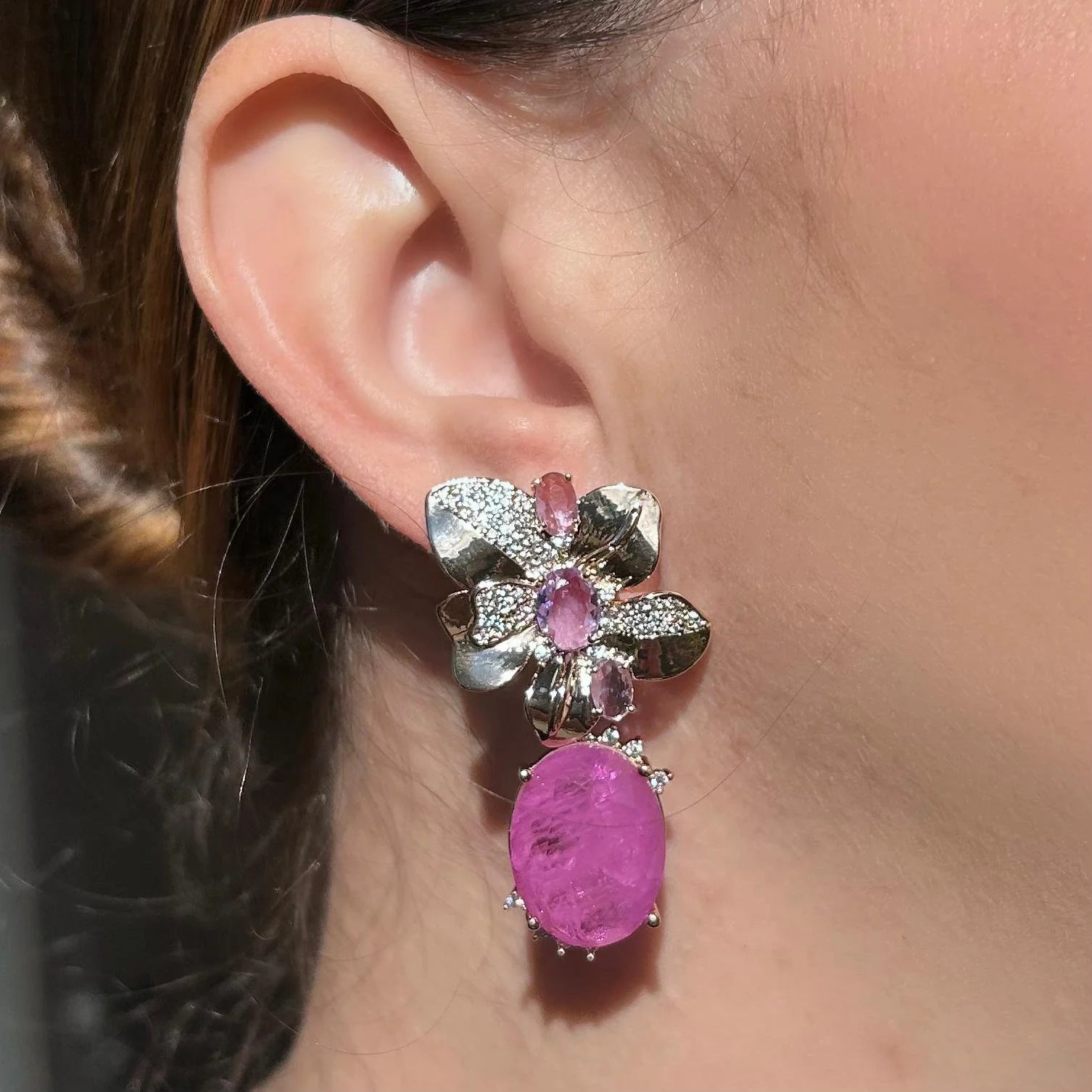 Conjunto Brinco e Colar Flower Fucsia