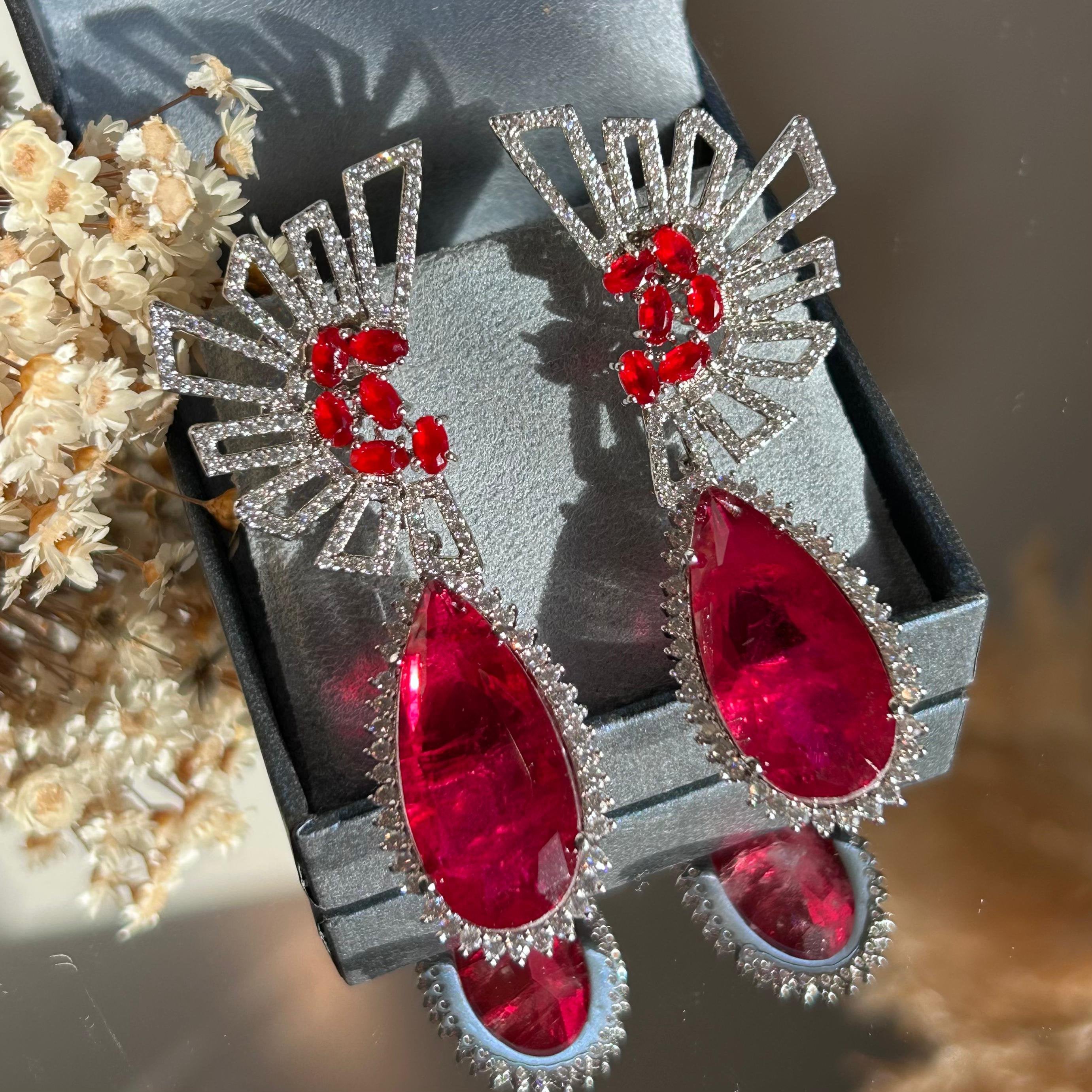 Conjunto de Brinco e Anel Luxo Rubi