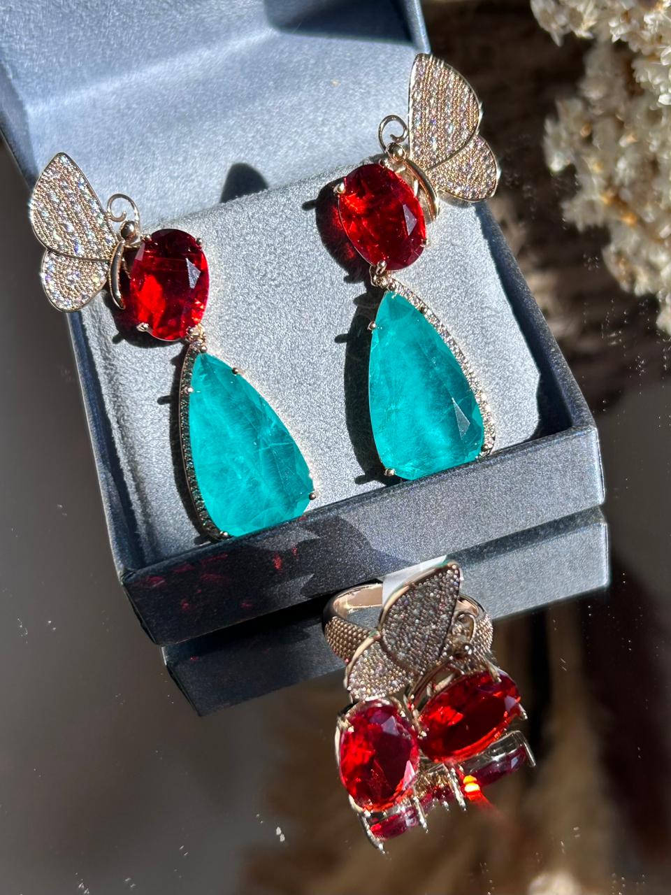 Conjunto Brinco e Anel Borboleta Turmalina e Rubi