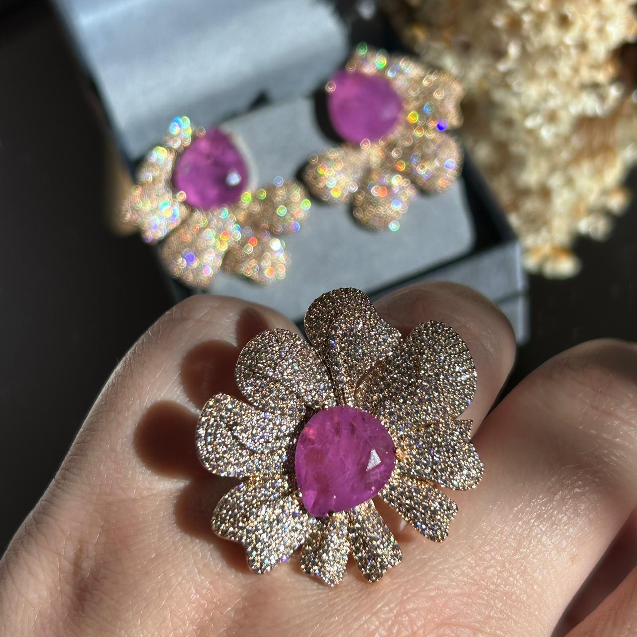 Conjunto Brinco e Anel Flor Fucsia