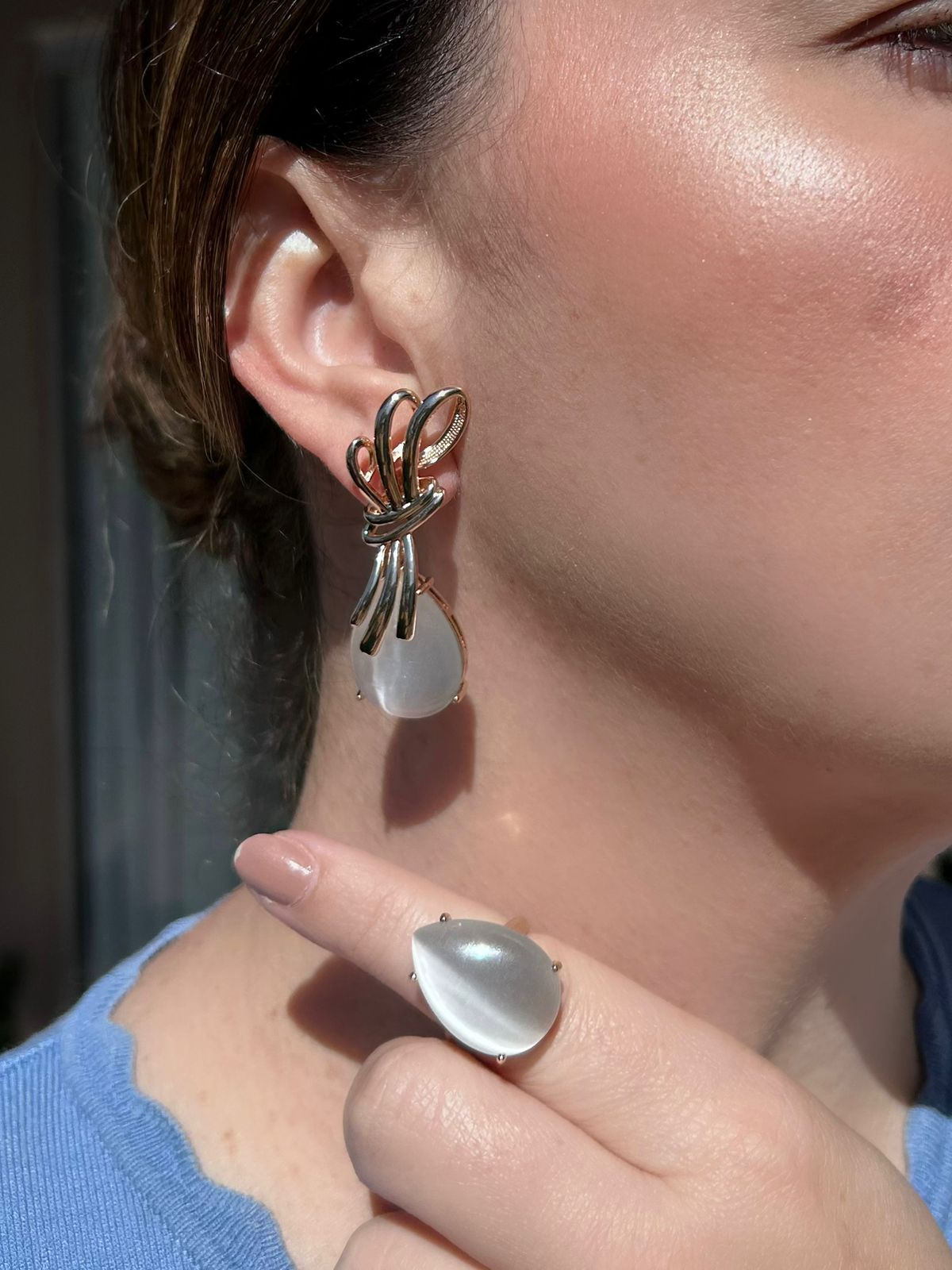 Conjunto Laço Pedra Olho de Gato