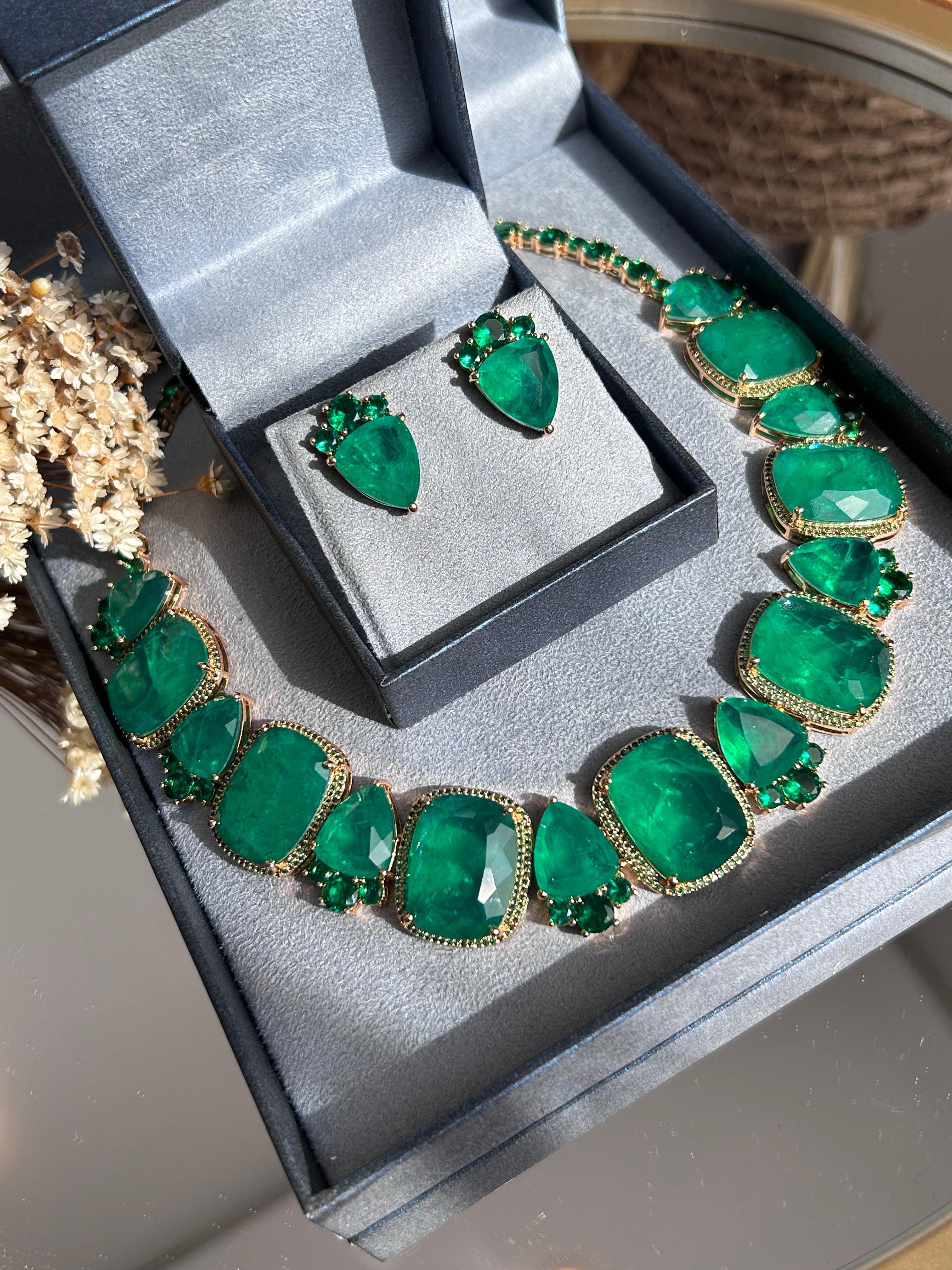 Conjunto Brinco e Colar Dani