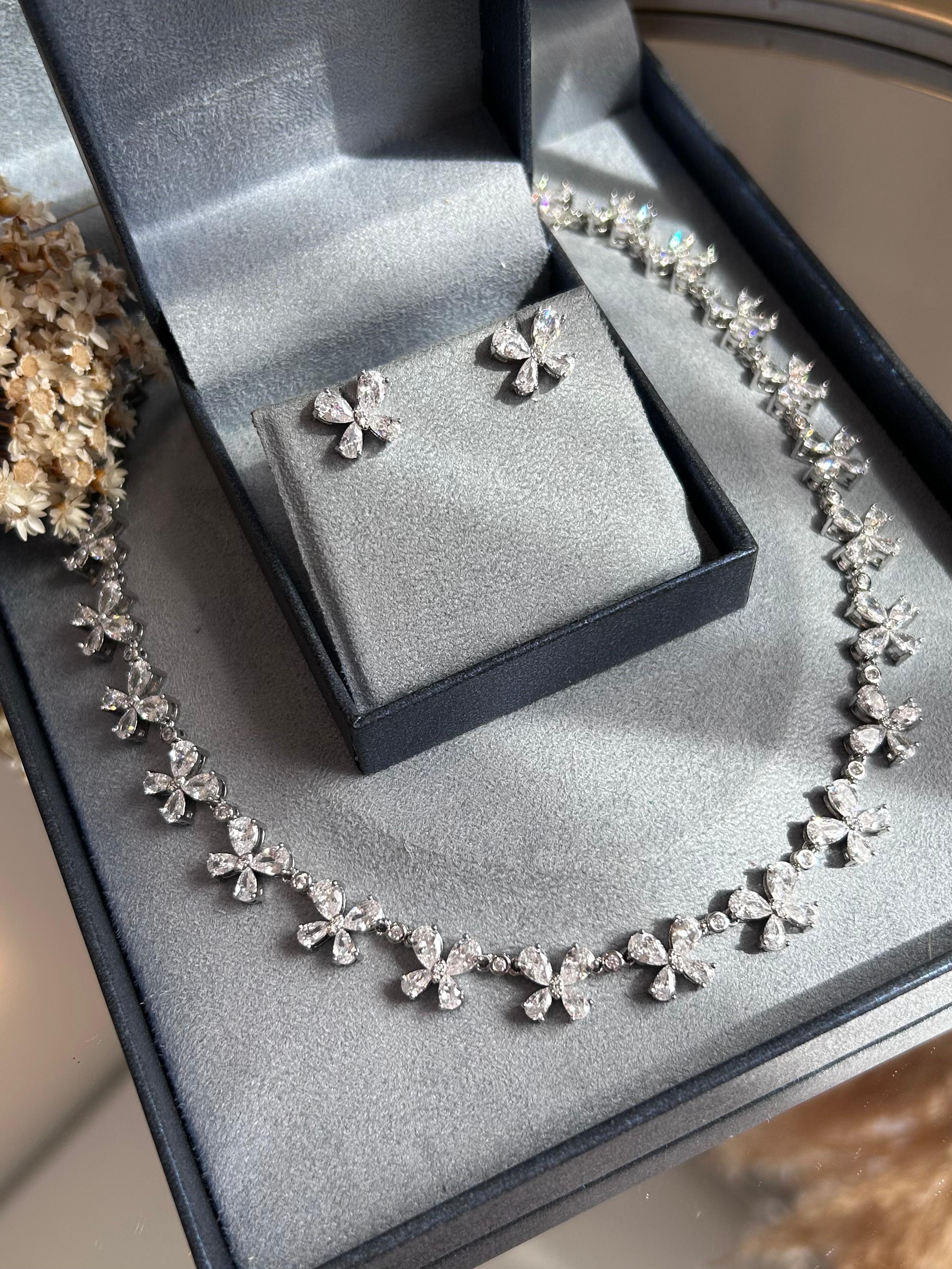 Conjunto Brinco e Colar Butterfly