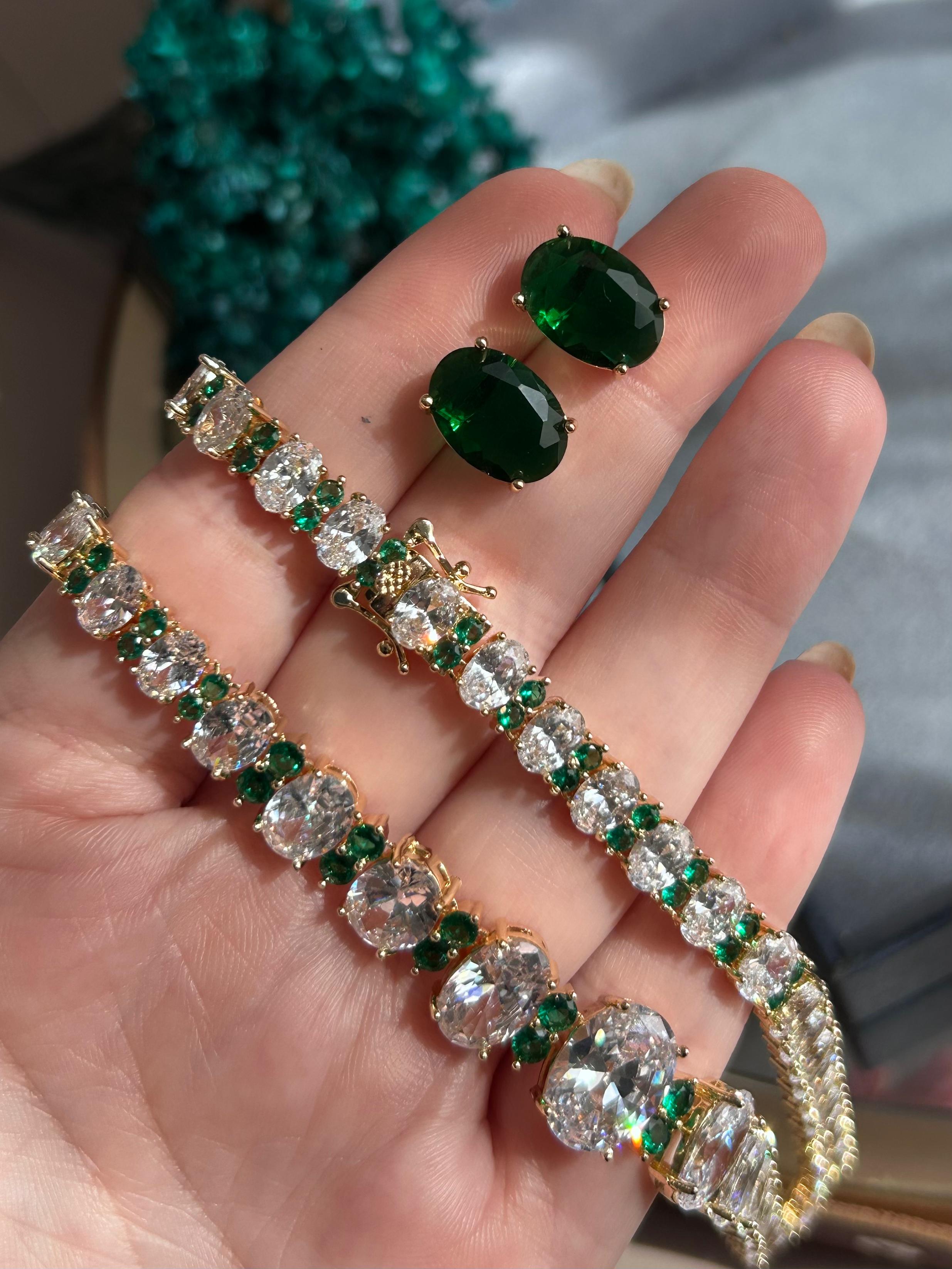 Conjunto Brinco e Colar Nathalia Verde Esmeralda Dourado