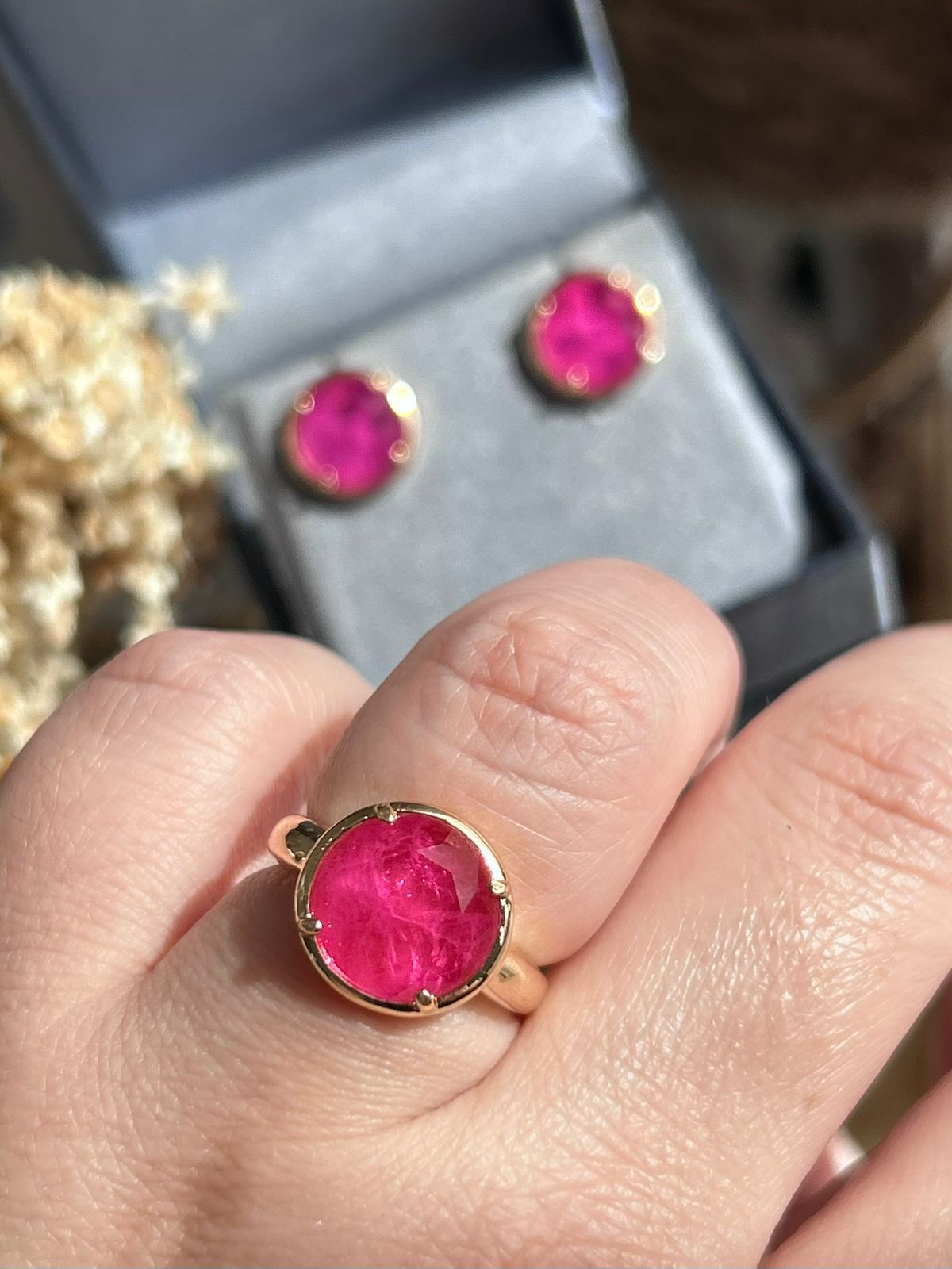 Conjunto Brinco e Anel Redondo Pink