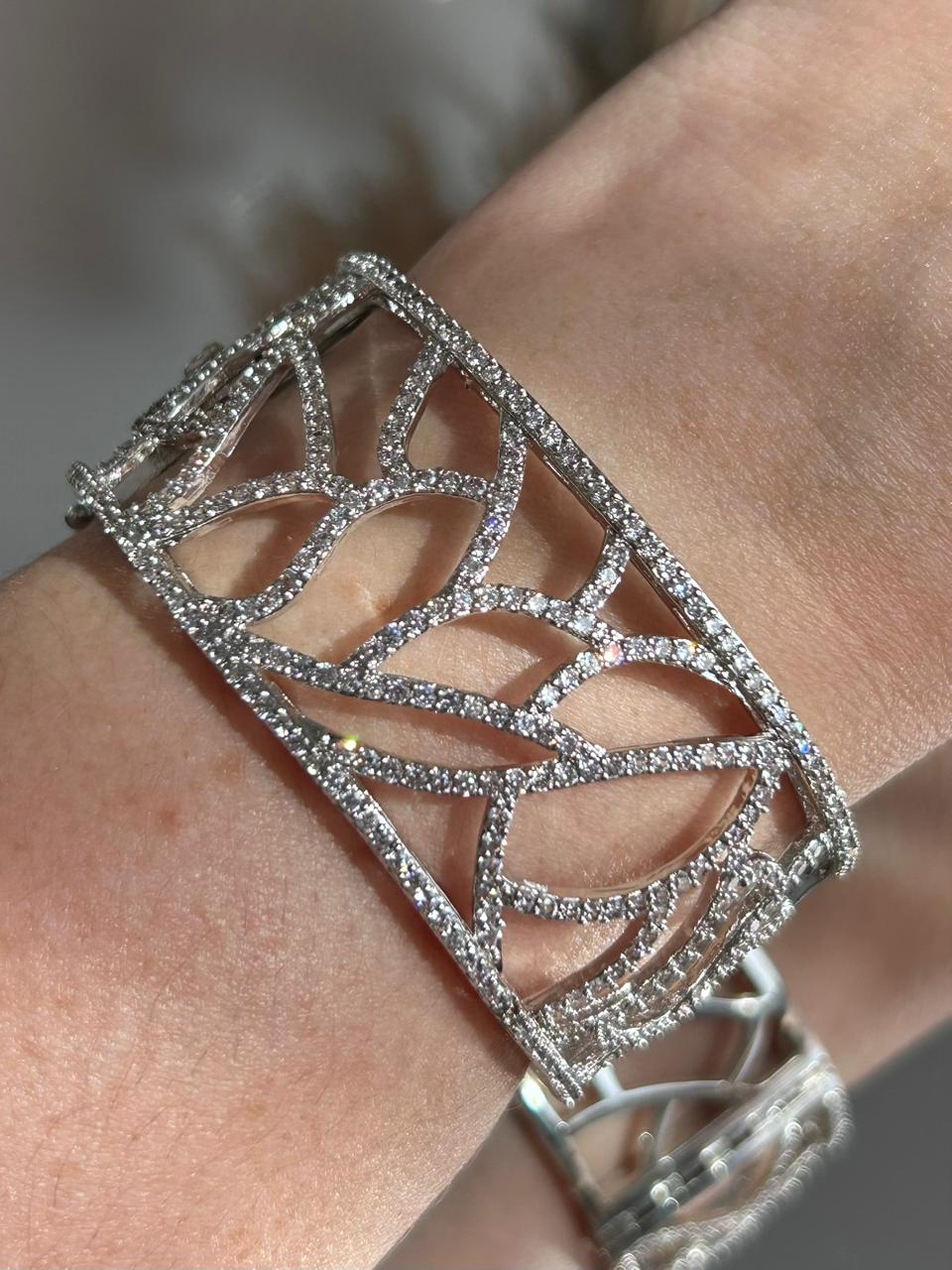 Bracelete Cortes