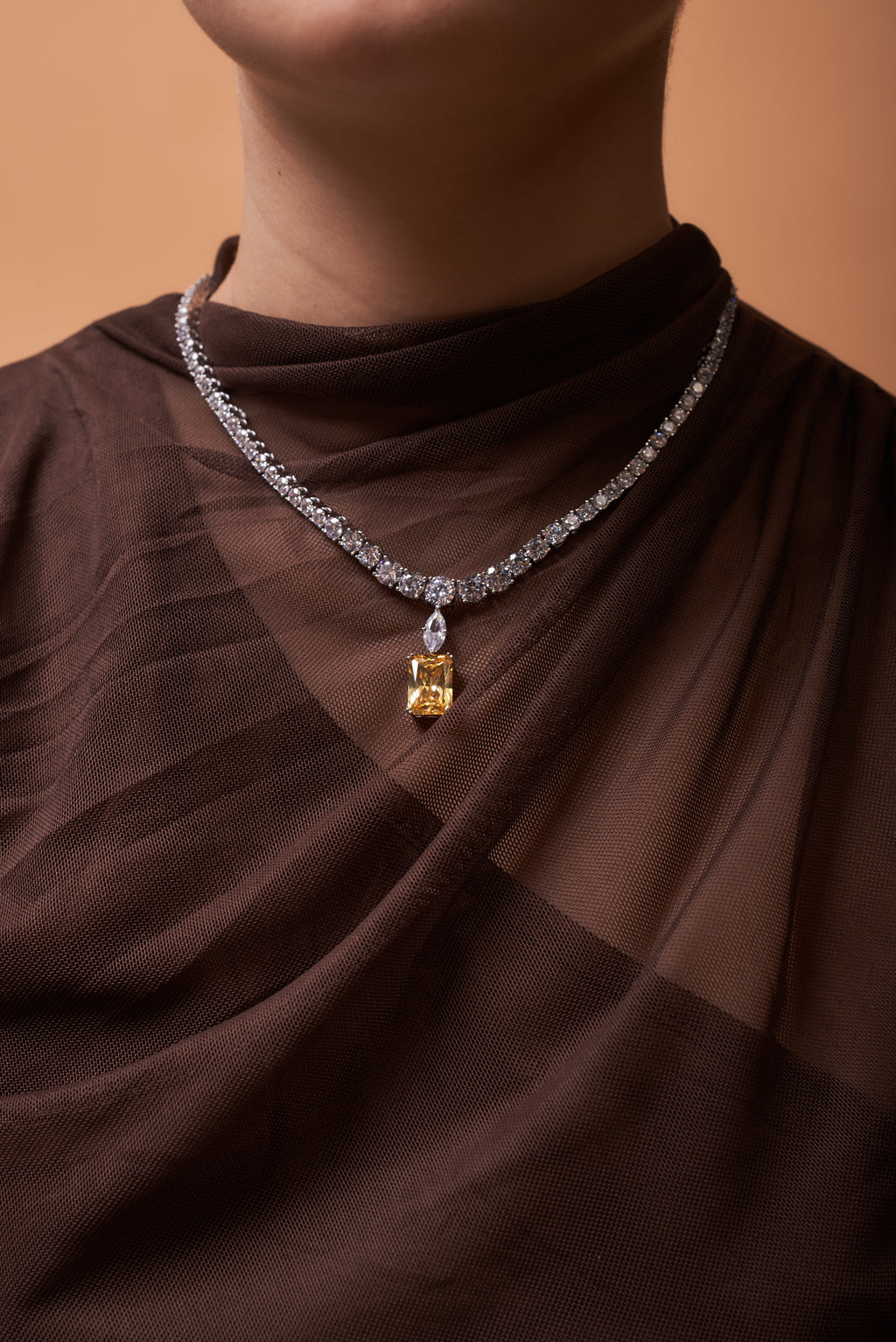 Conjunto Brinco e Colar Charlote Fancy Yellow