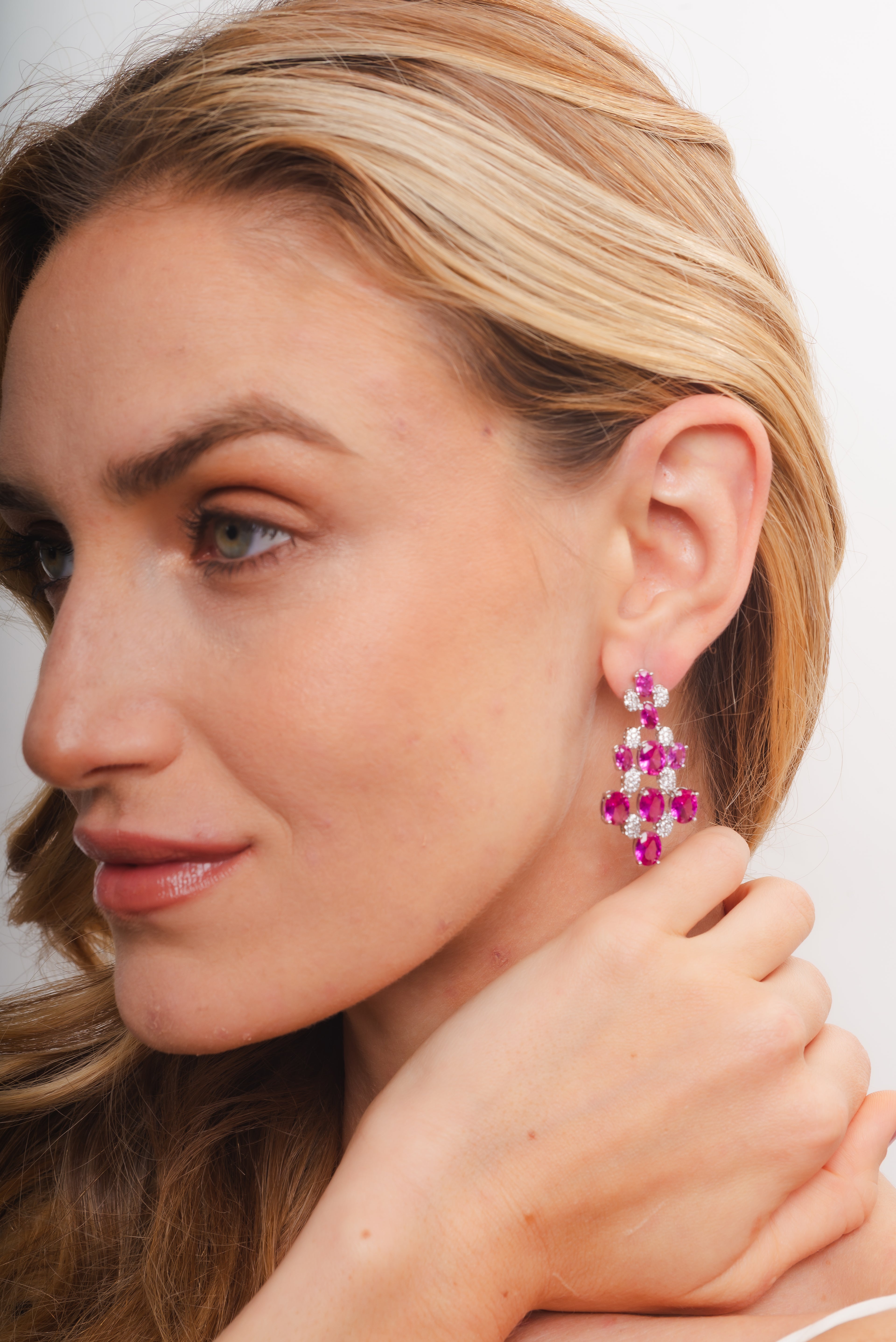 Brinco Romena Safira Rosa