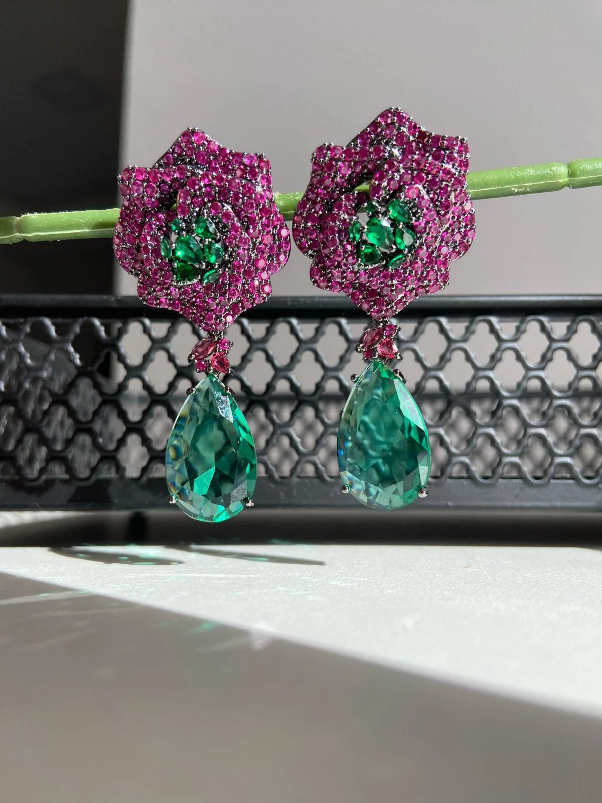 Brinco Rose Pink e Gota Verde