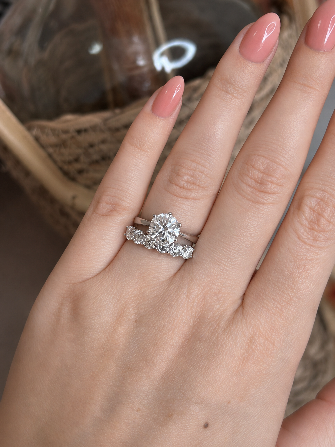 Meia Aliança 6 Pedras 4mm 0,3ct Moissanite