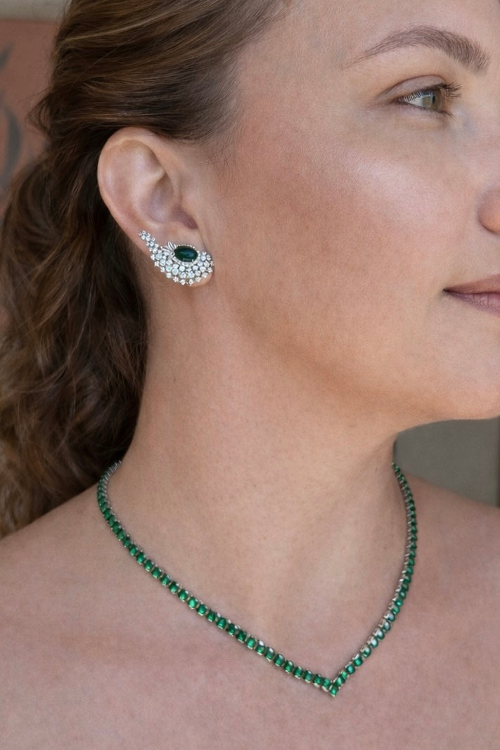 Brinco EarCuff Pedra Oval Verde Esmeralda