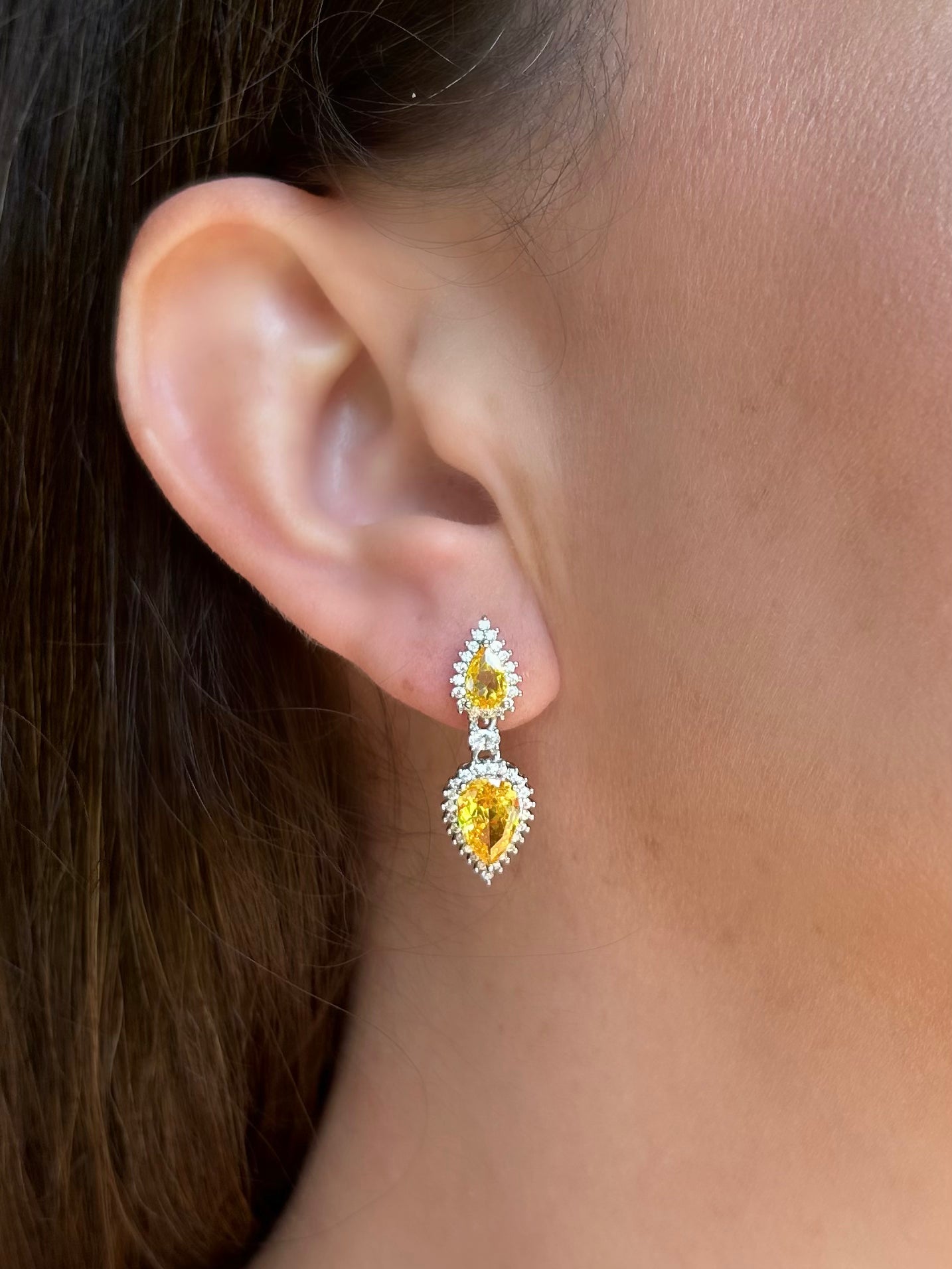 Brinco Duas Gotas Fancy Yellow