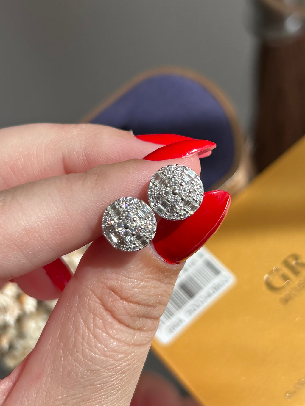 Brinco Pizza Baguete Moissanite 0,81CT