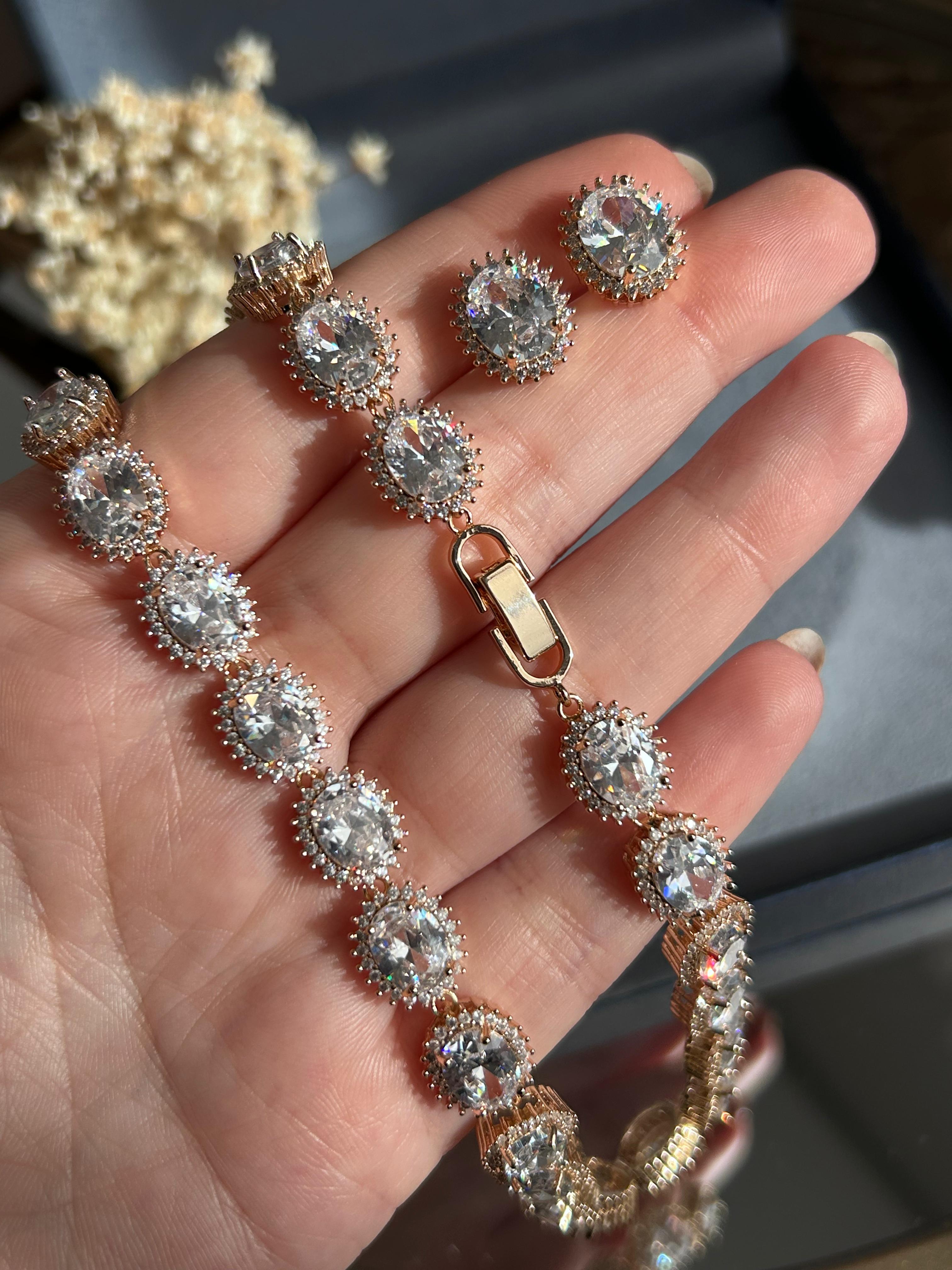 Conjunto Brinco e Colar Riviera Oval Dourado
