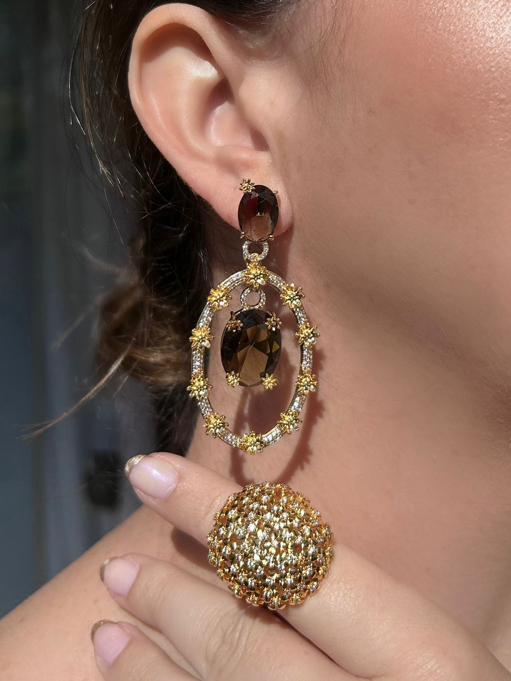 Conjunto Brinco e Anel Flores do Oriente Fumê