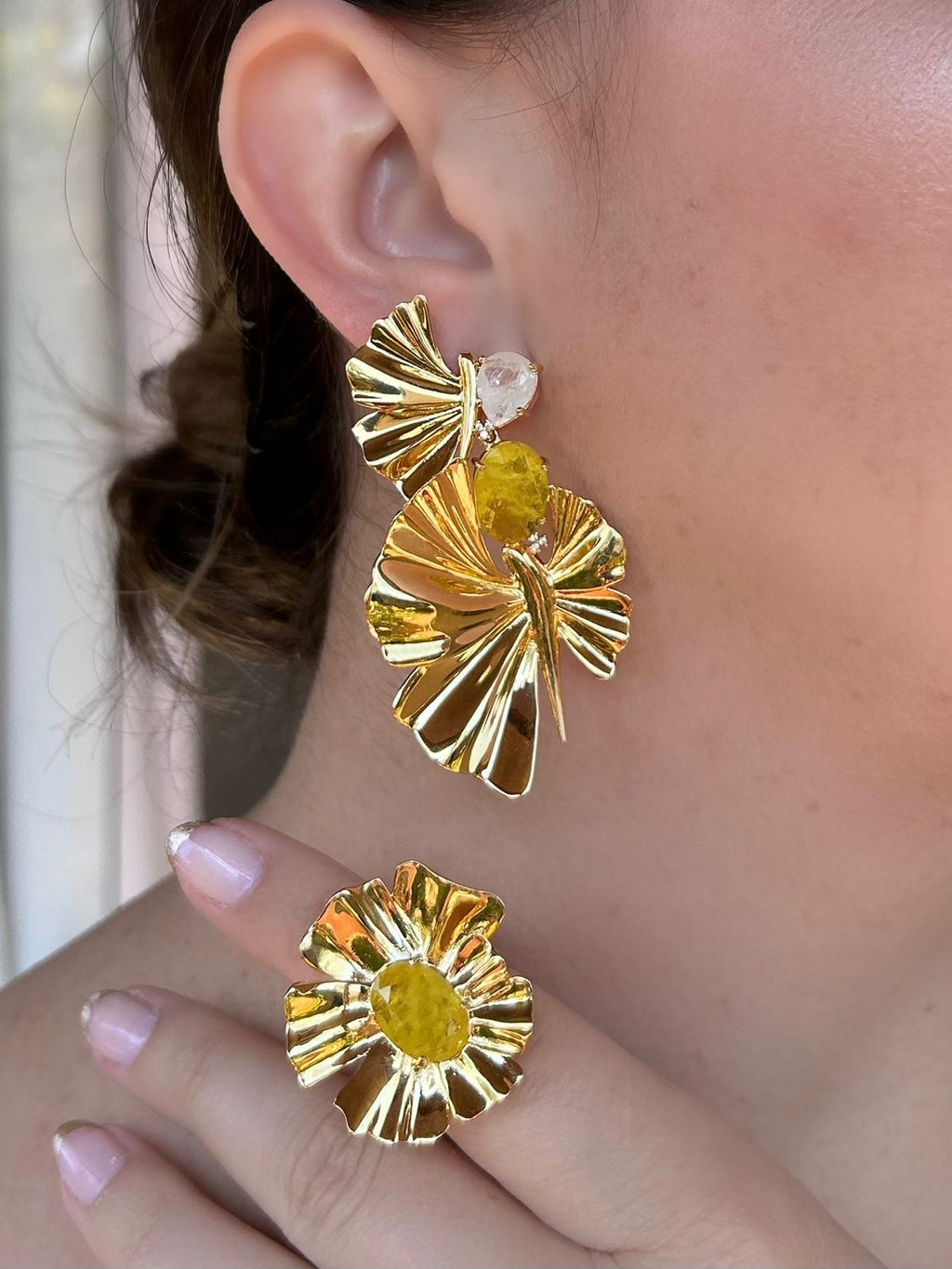 Conjunto Brinco e Anel Butterfly Yellow