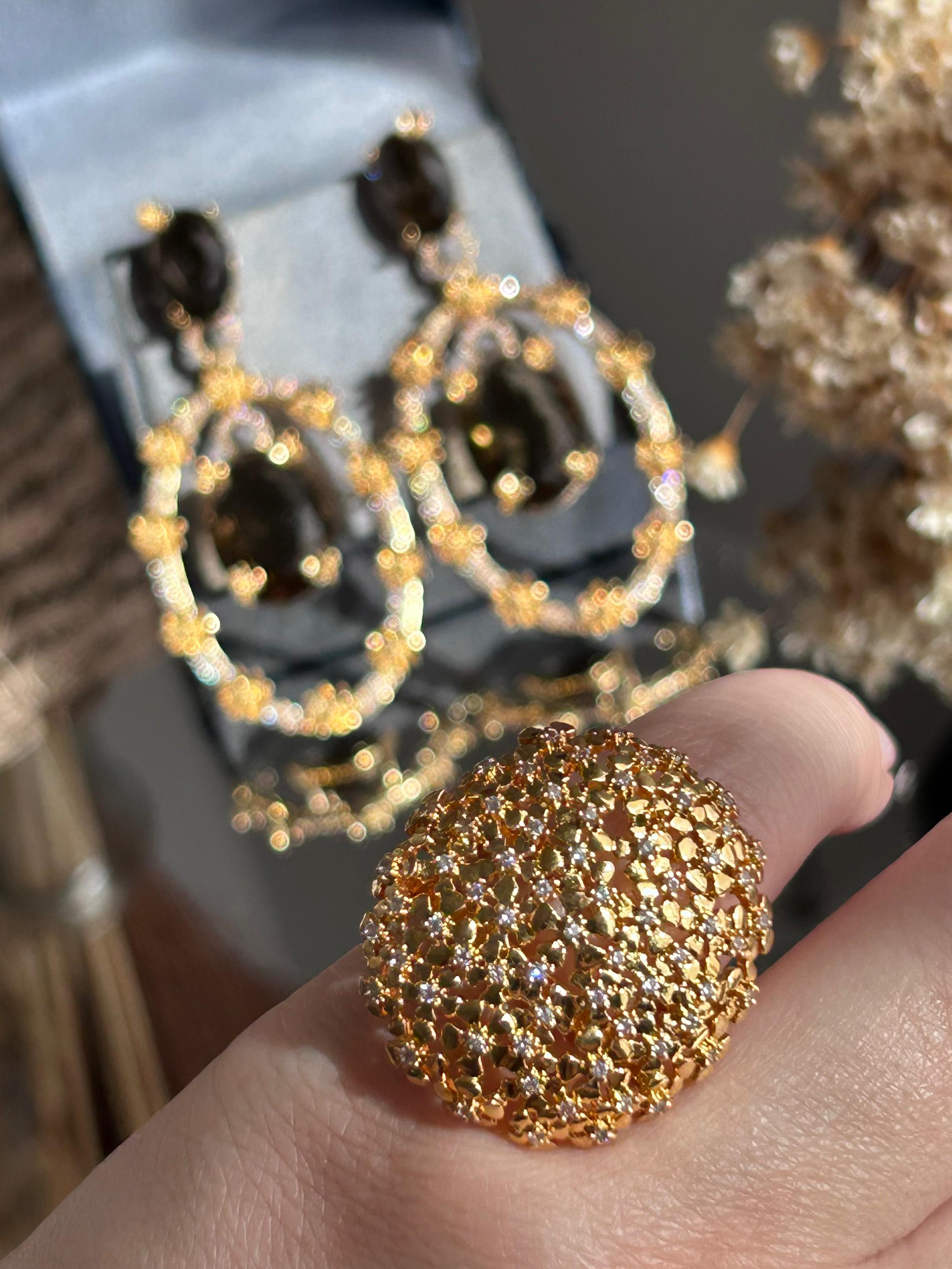 Conjunto Brinco e Anel Flores do Oriente Fumê