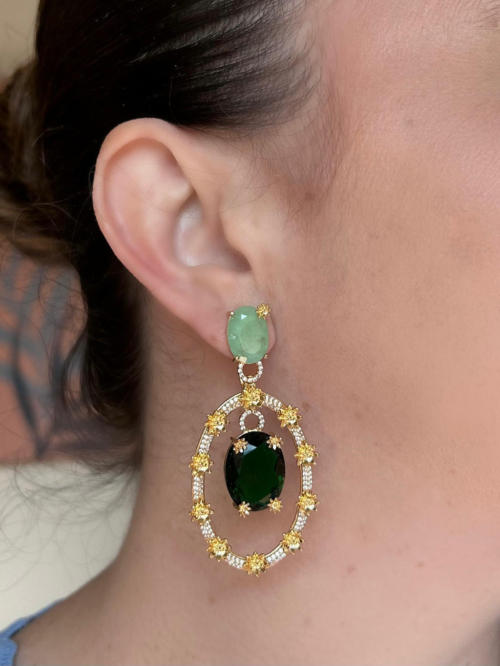 Brinco e Flores do Oriente Esmeralda e Turmalina Verde