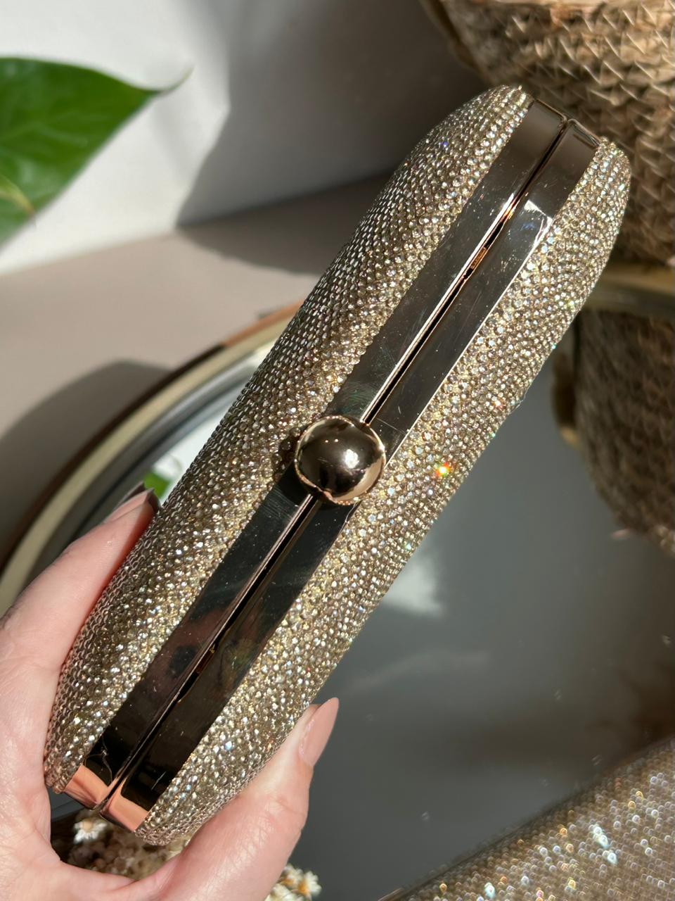 Bolsa Clutch Retangular Cristais Dourada