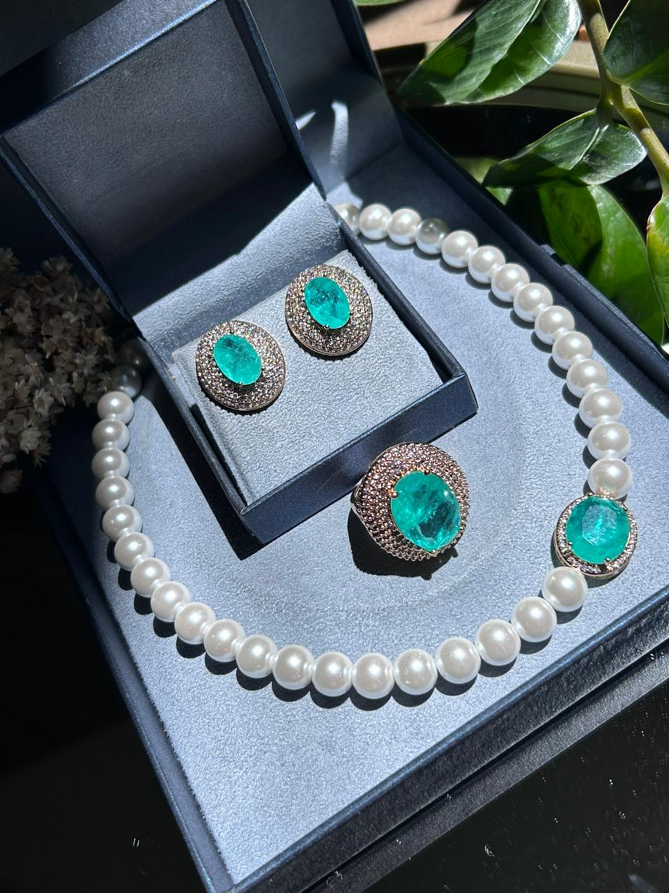 Conjunto Brinco e Anel Oval Turmalina