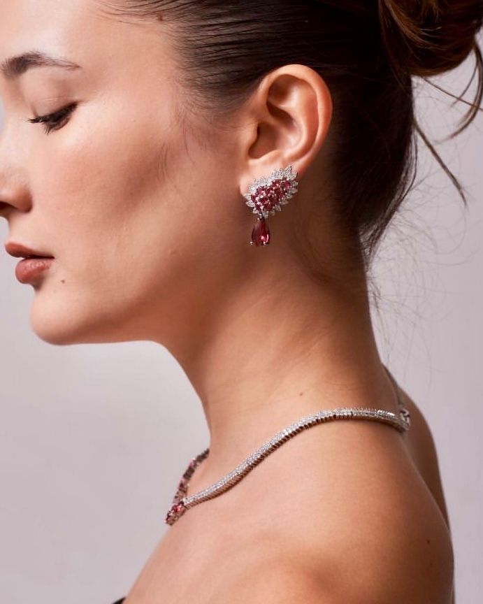 Brinco EarCuff Gota Luxo Rubi