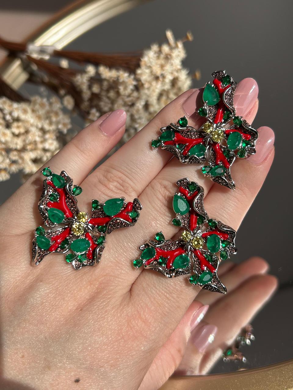 Conjunto Brinco e Anel Borboleta Verde Esmeralda