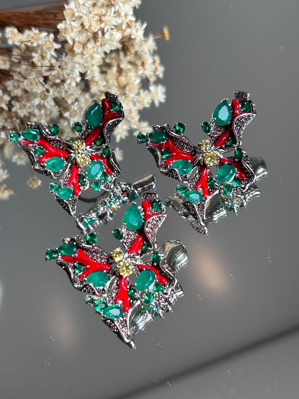 Conjunto Brinco e Anel Borboleta Verde Esmeralda