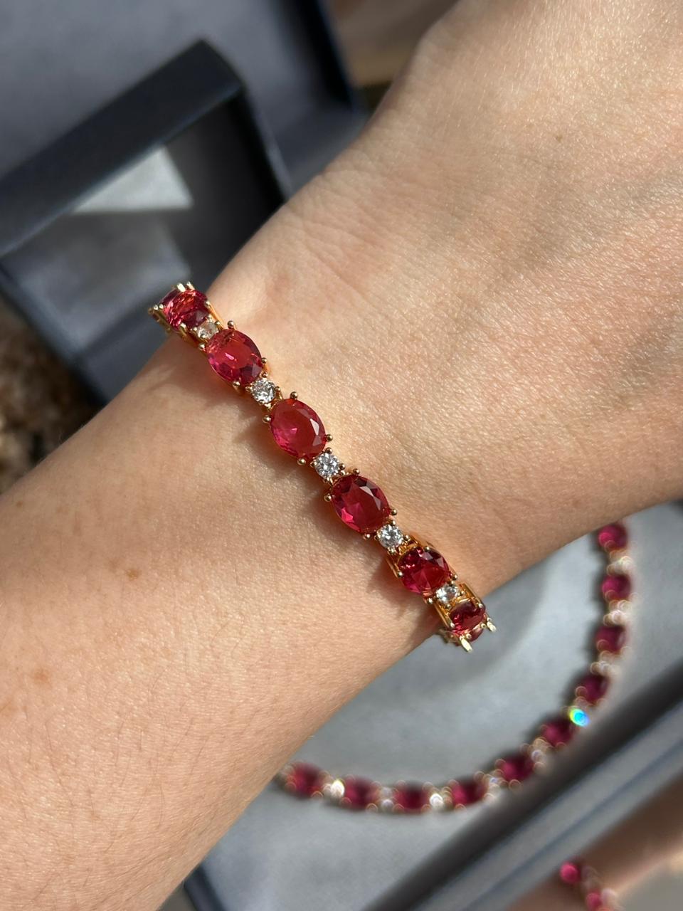 Pulseira Riviera Pedras Ovais Rubelita Dourado