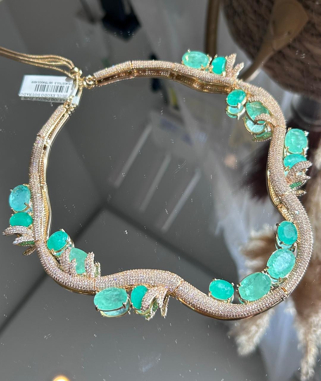 Conjunto Brinco e Colar Curvo Turmalina Dourado