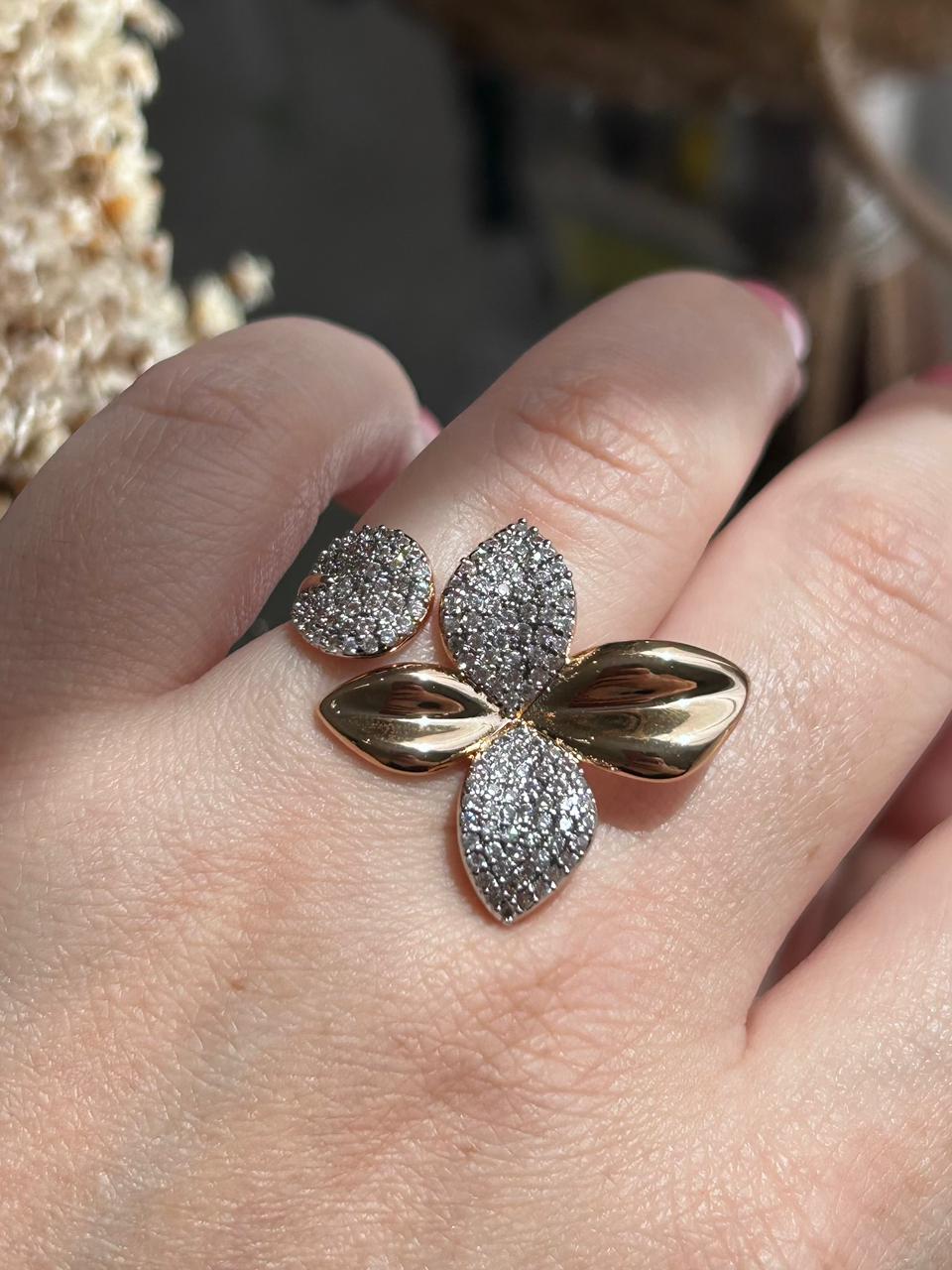 Anel Lírio Aro Dourado Ajustável