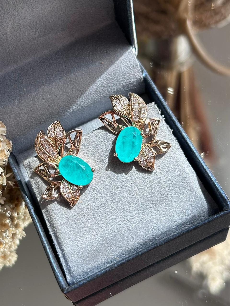 Brinco EarCuff Folhas Turmalina