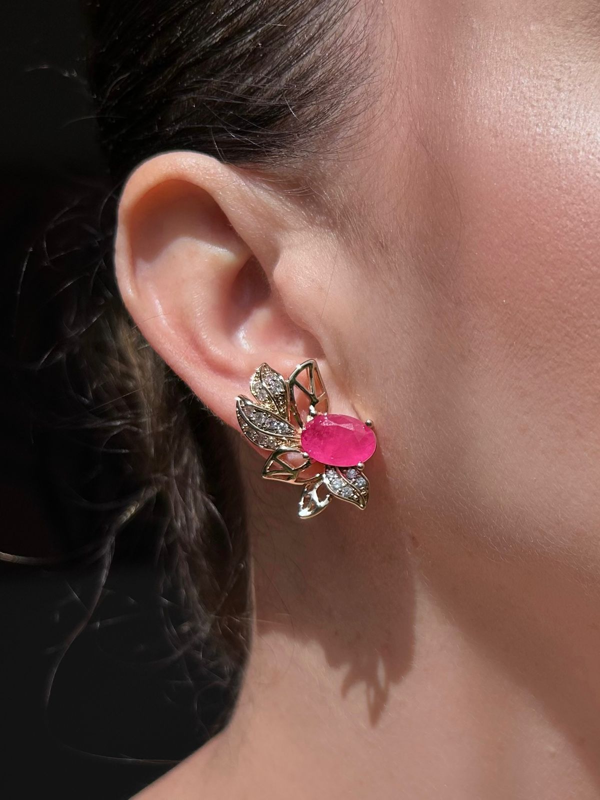 Brinco EarCuff Folhas Pink