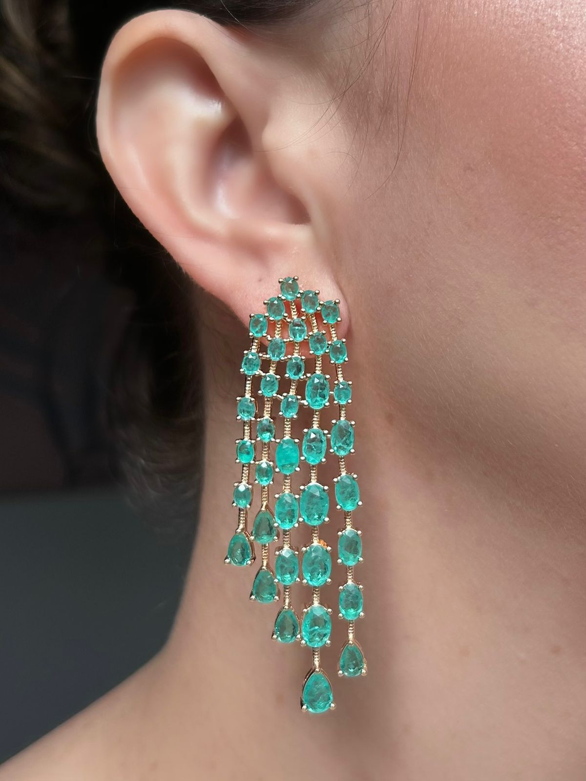 Brinco Chay Turmalina Dourado