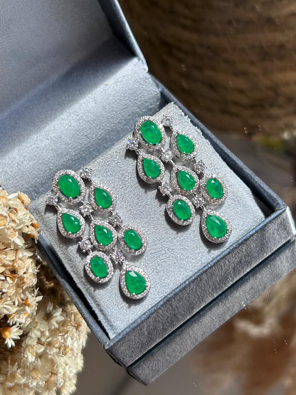 Brinco Essence Verde Esmeralda