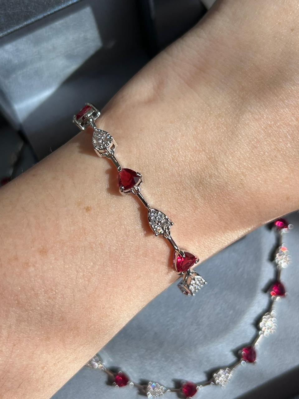 Pulseira Riviera Pedra Triangular Rubelita