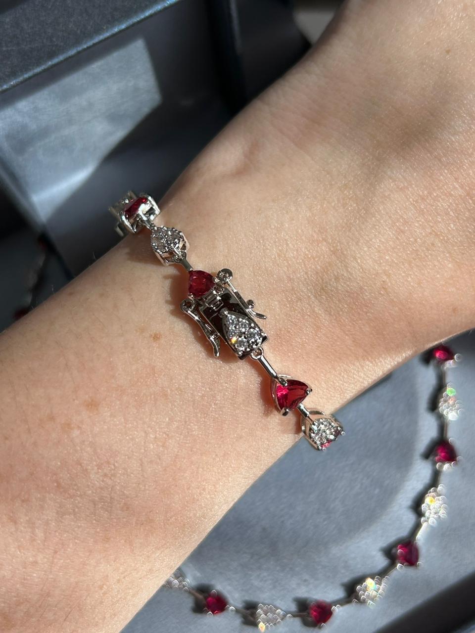 Pulseira Riviera Pedra Triangular Rubelita