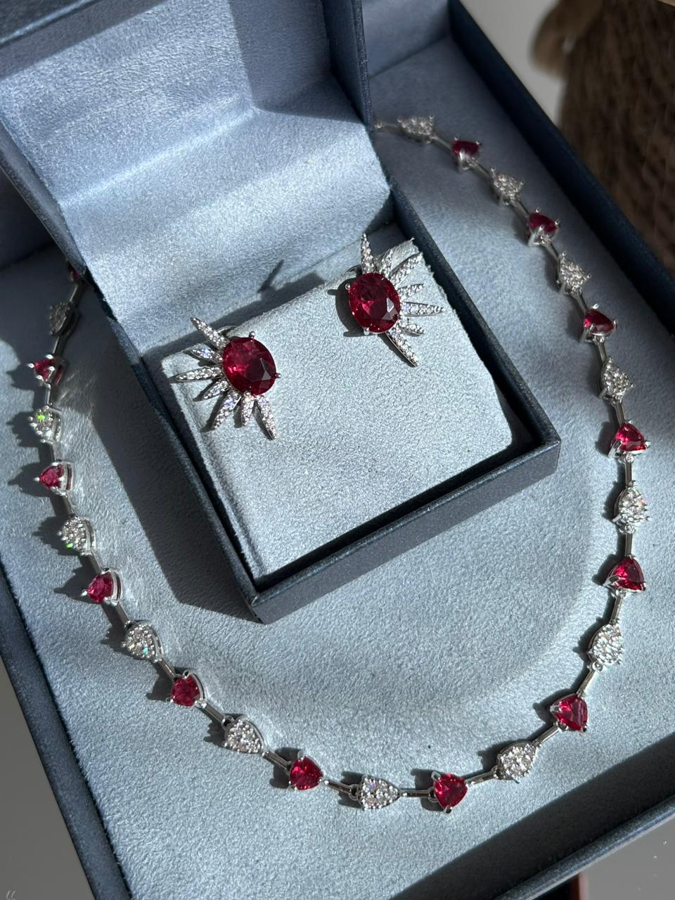 Brinco Raios Rubelita