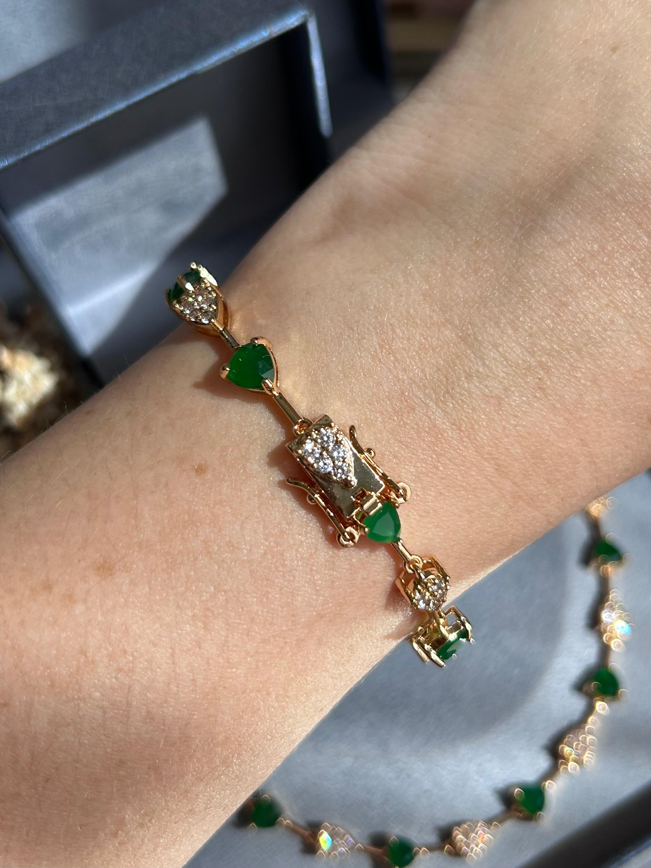 Pulseira Riviera Pedra Triangular Verde Esmeralda Dourado