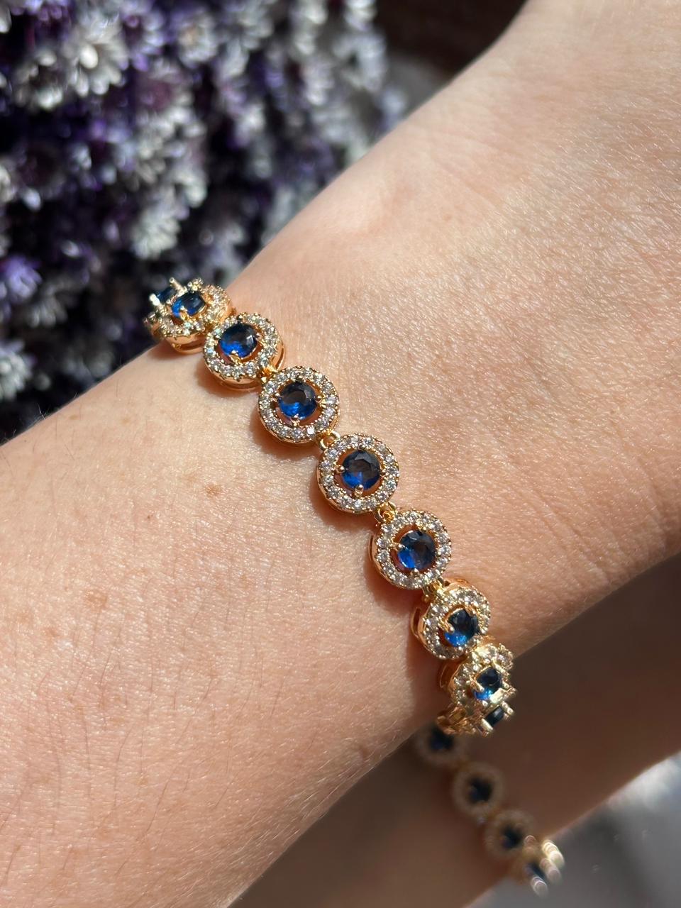 Pulseira Riviera Pedras Redondas Azul Safira Dourado