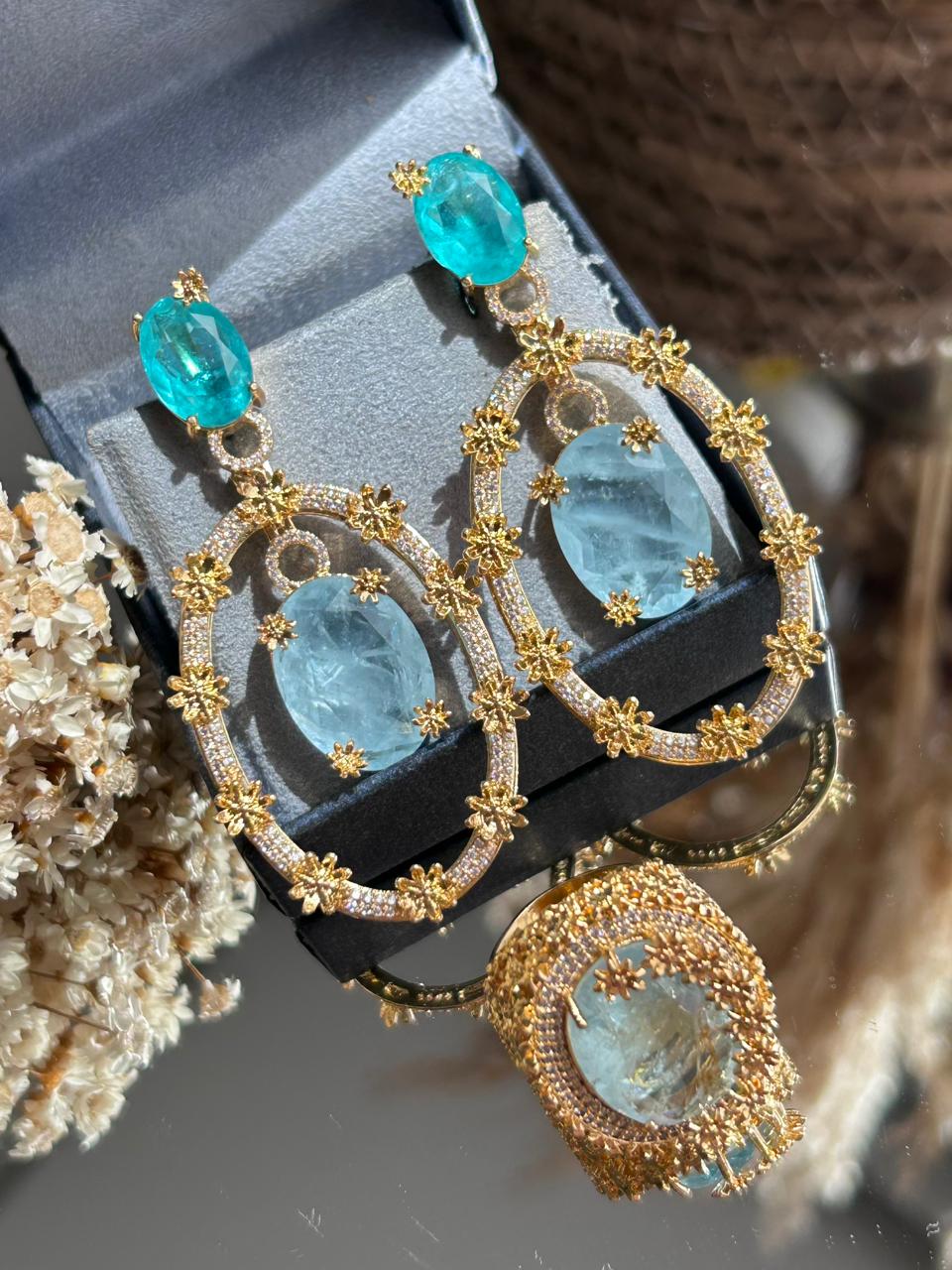 Conjunto Brinco e Anel Flores do Oriente Turmalina Azul