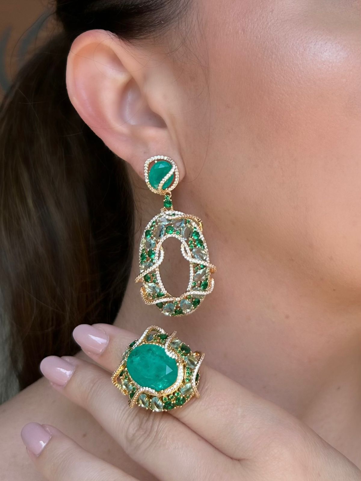 Conjunto Brinco e Anel Detalhes Turmalina