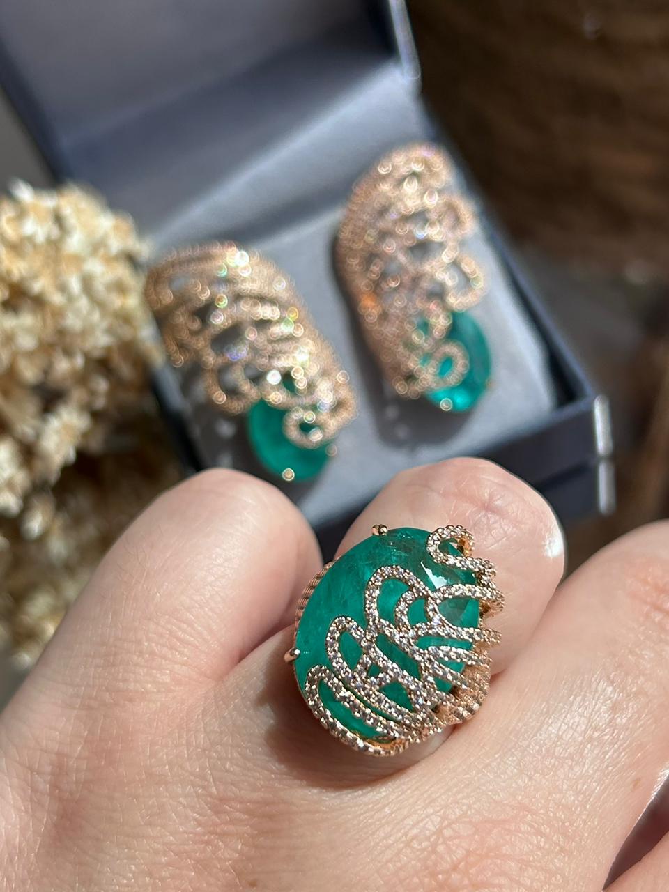 Conjunto Brinco e Anel Asa Turmalina Dourado