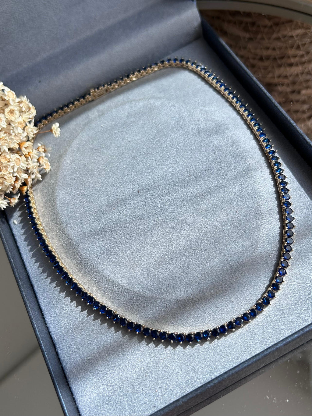 Colar Riviera 3 Garras Azul Safira Banho Dourado