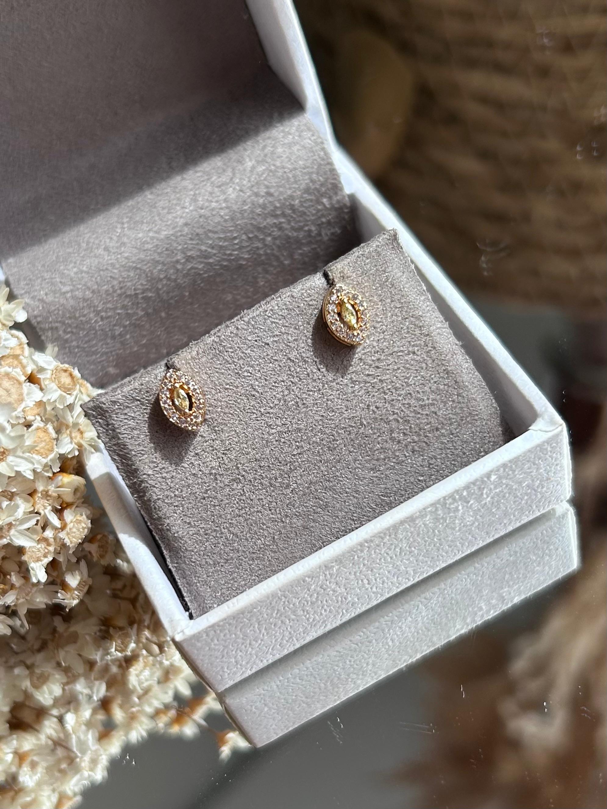 Brinco Solitário Shape Fancy Yellow Dourado