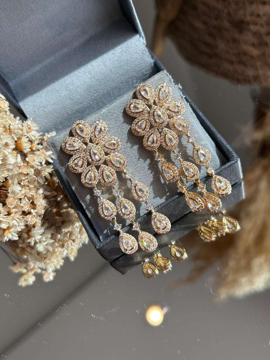 Brinco Elisa Dourado