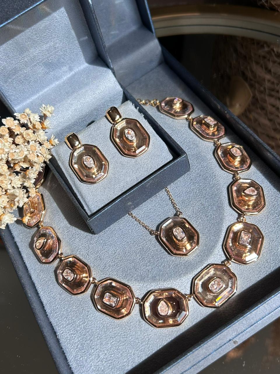 Choker Inspired Cristais