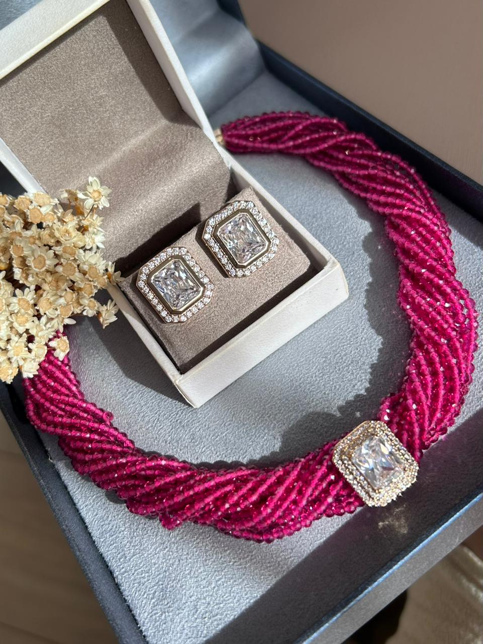 Conjunto Brinco e Colar Cristais Fúcsia