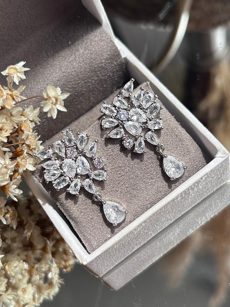 Brinco Érica Cristal