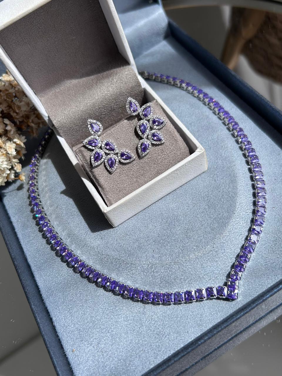 Brinco EarCuff Folhas Ametista